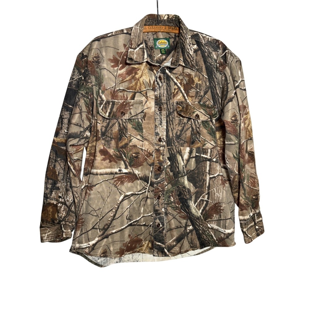 Cabelas Mens Medium Realtree AP Camo Long Sleeve Button Down Hunting Shirt